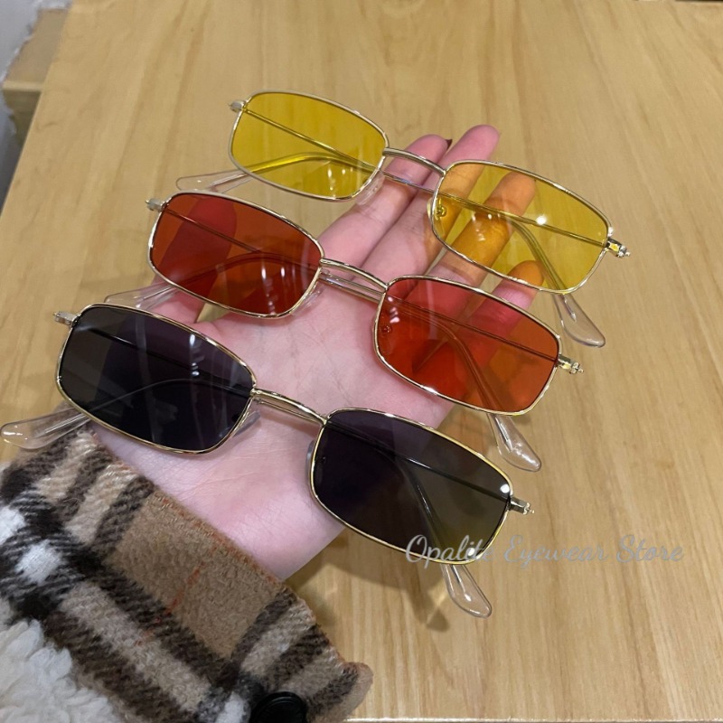 Óculos de Sol Retrô de Metal C - Vintage Fashion Enthusiasts avaliação e preço