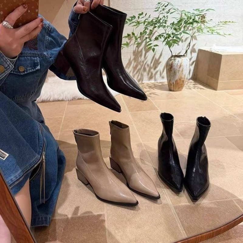 Botas Femininas de Cano Curto  - Vintage Fashion Online avaliação e preço